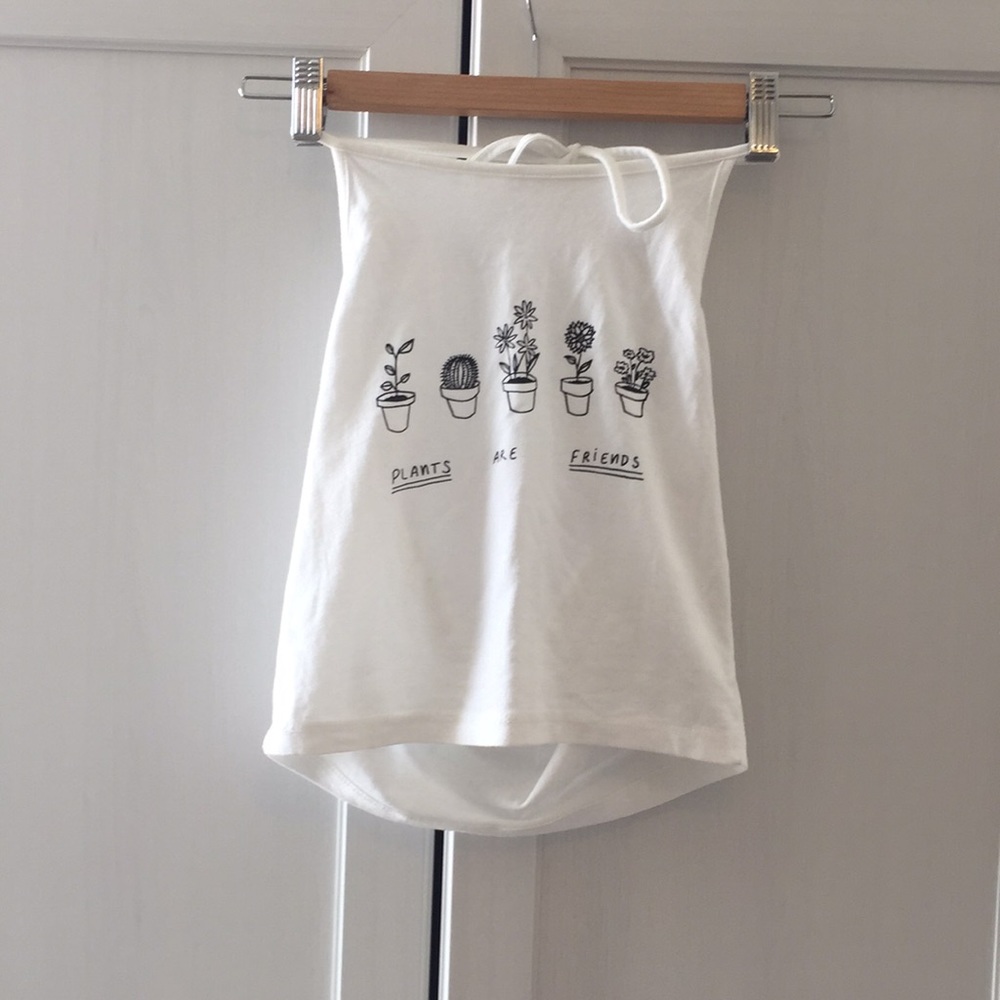 white, plant halter